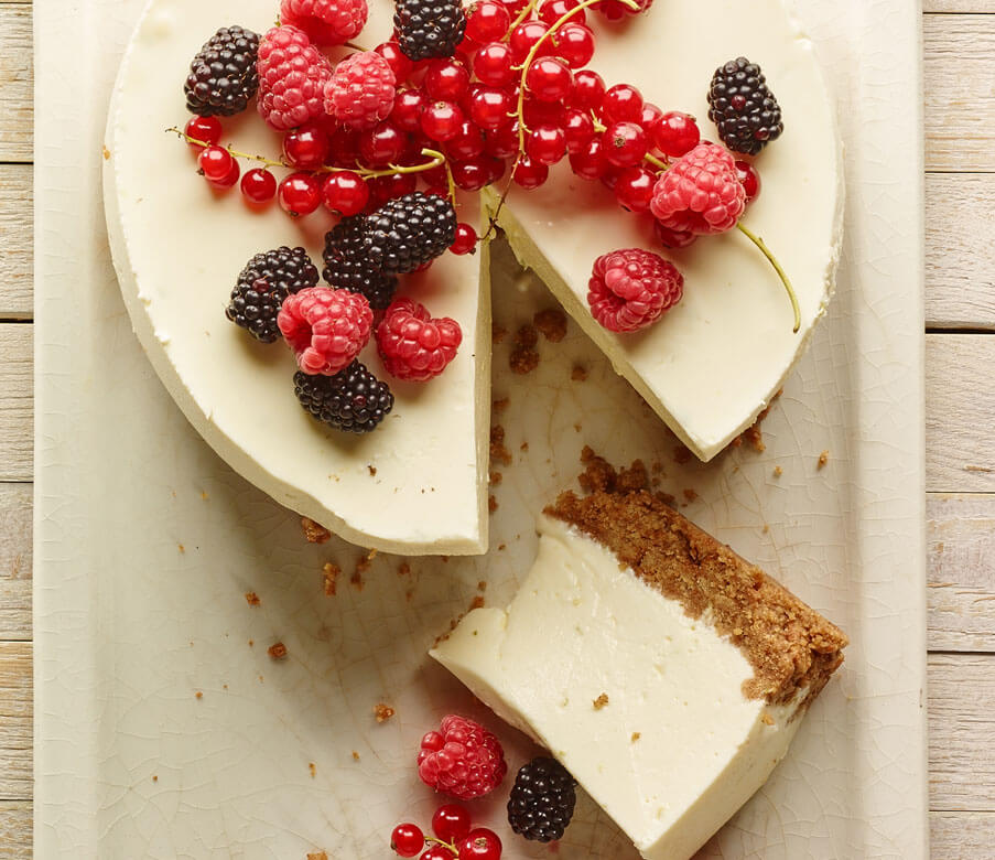 No-Bake-Cake mit Holunderblüte