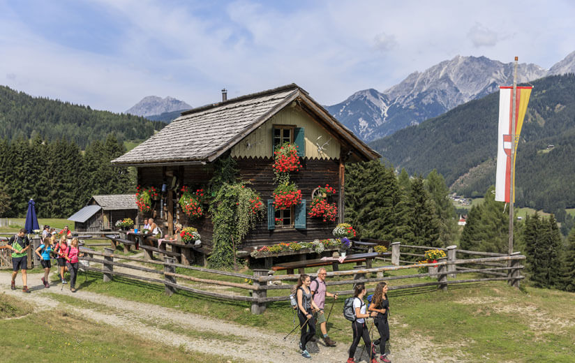 Heumilch-Wanderung #8: Ein kulinarischer Ausflug zum Brot- und Morendenweg im Lesachtal