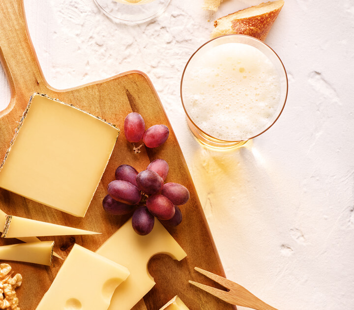 Eine prickelnde Kombination: Heumilch-Käse und Bier