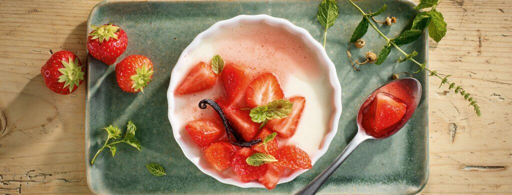 Frühling-Heumilch-Pannacotta