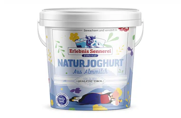 Zillertaler Naturjoghurt aus Almmilch im Eimer