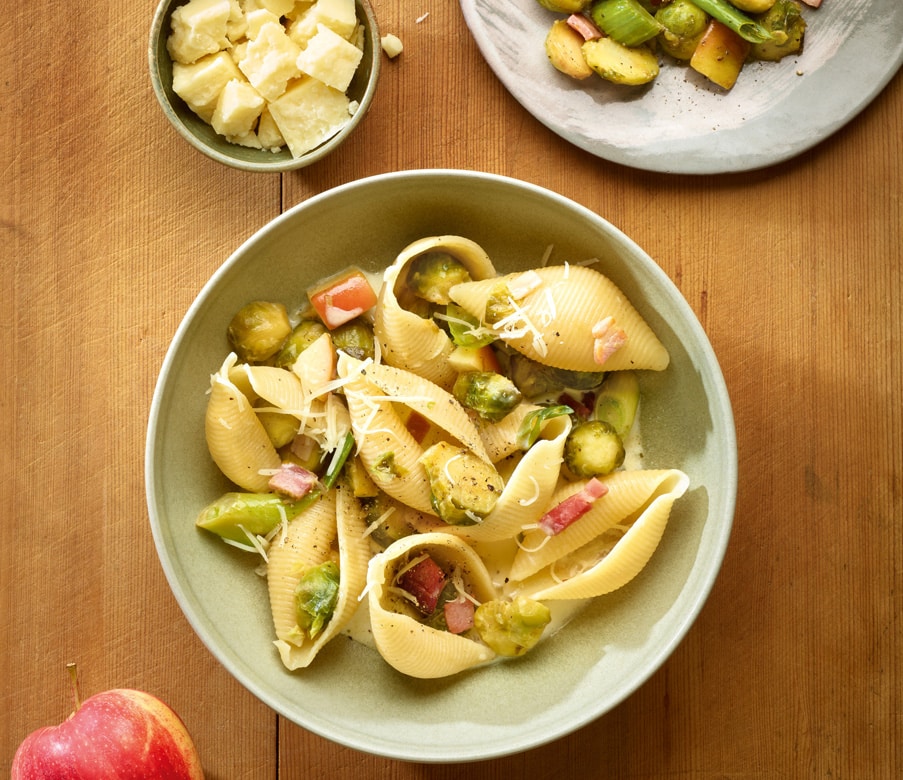 Kohlsprossen Apfel Pasta