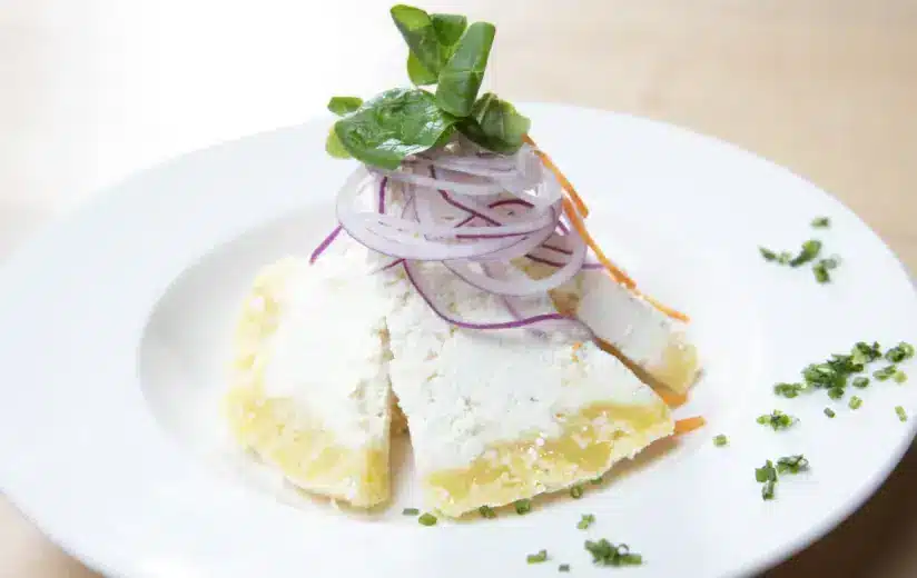 Heumilch-Käse des Monats April: Sauermilchkäse